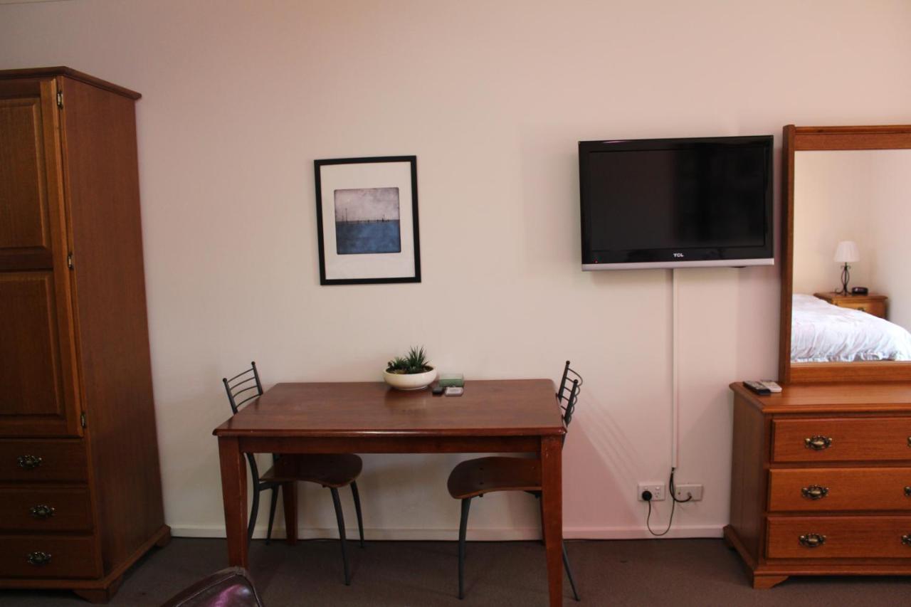 Box Hill Studio Apartment 2 ภายนอก รูปภาพ